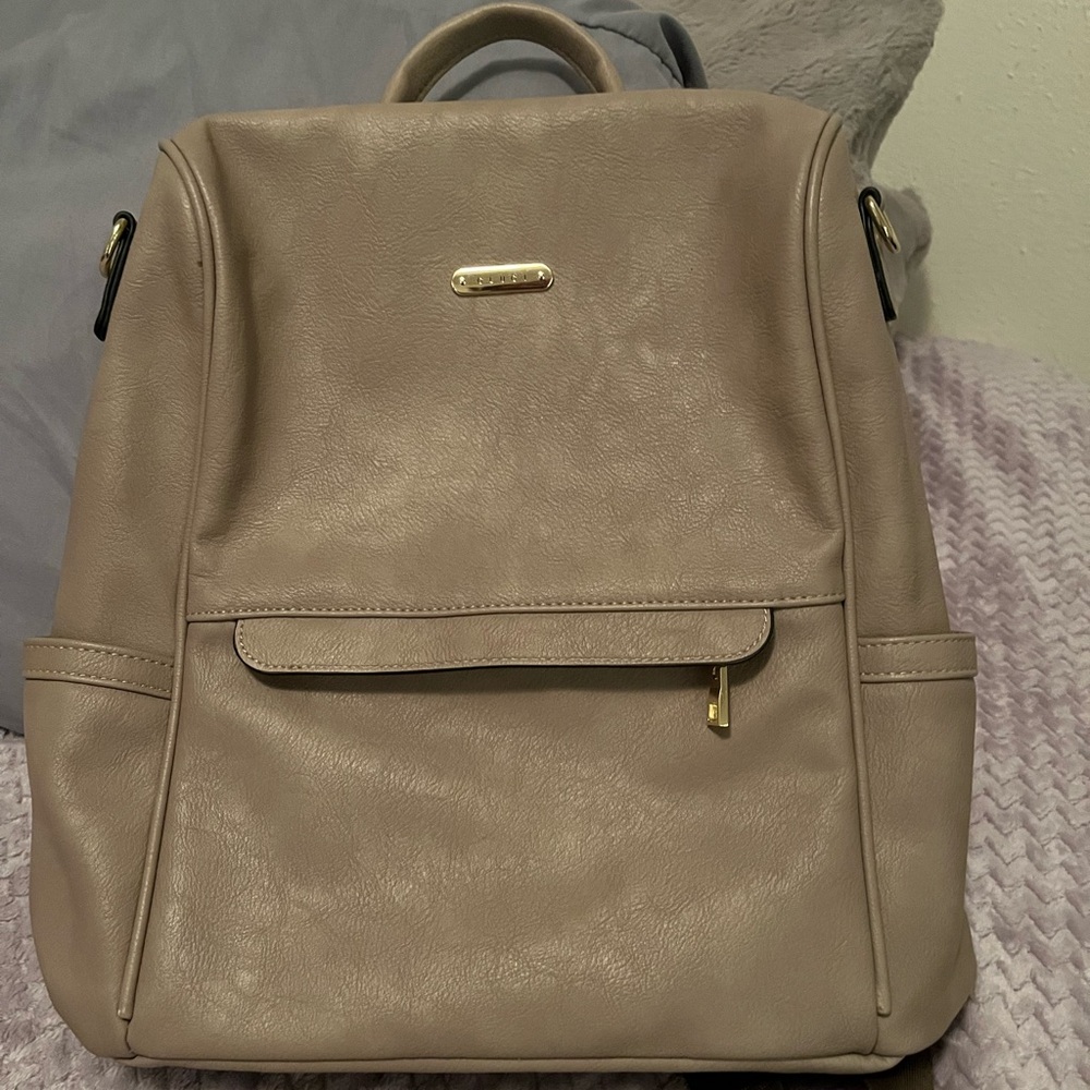 Cluci Vegan leather Backpack